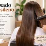 Alisado brasileño con plancha y cabello liso y brillante